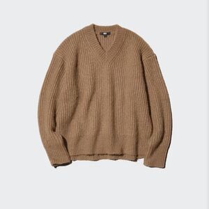 Uniqlo Women’s Fluffy V-Neck Sweater